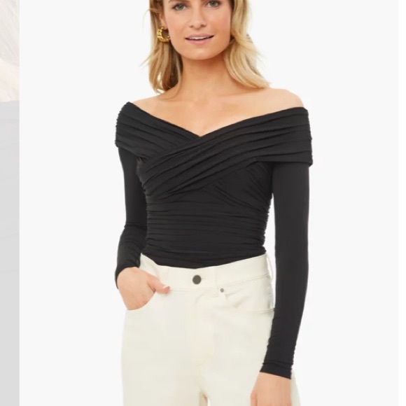 Tuckernuck Tops - Black Crossover Top
SELF-PORTRAIT